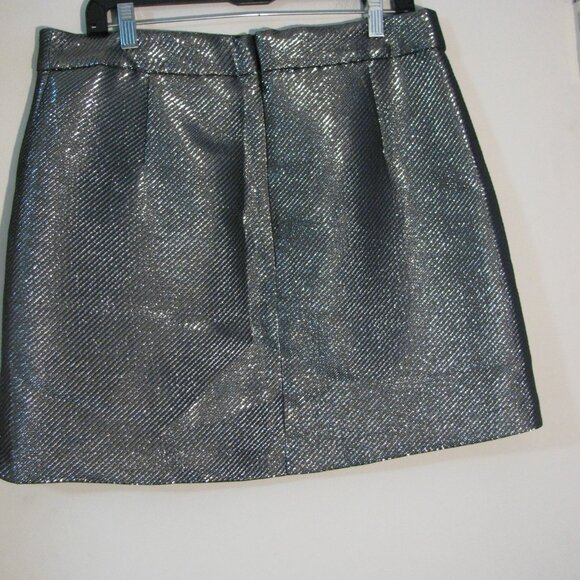 * H & M Silver Metallic Skirt Size 14 Large Fully Lined Mini - Picture 3 of 3